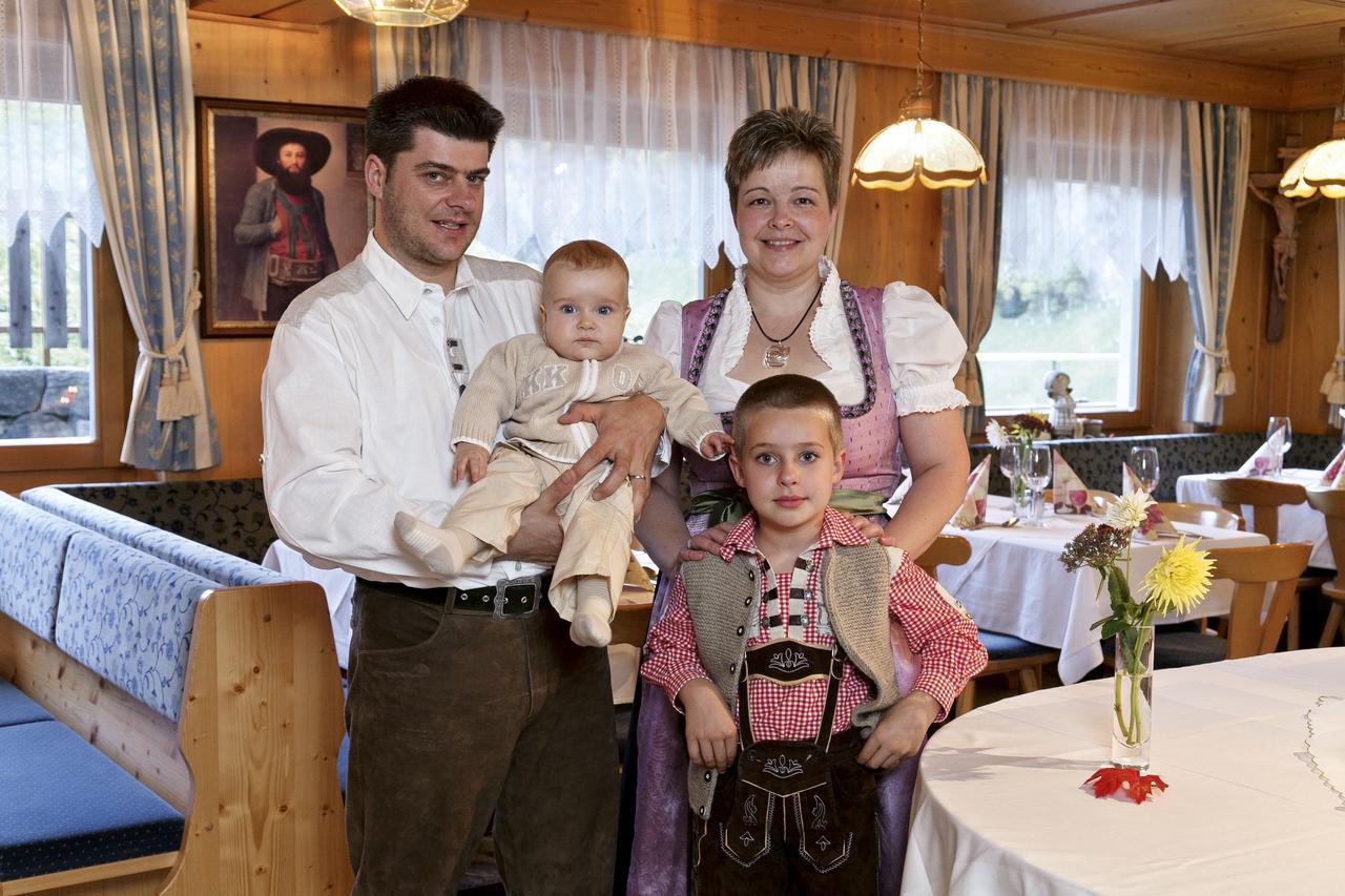 Gasthof Trausberg Corvara in Passiria Екстериор снимка