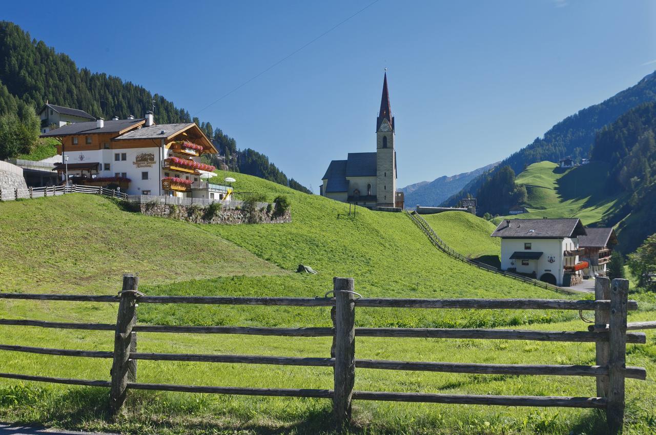 Gasthof Trausberg Corvara in Passiria Екстериор снимка